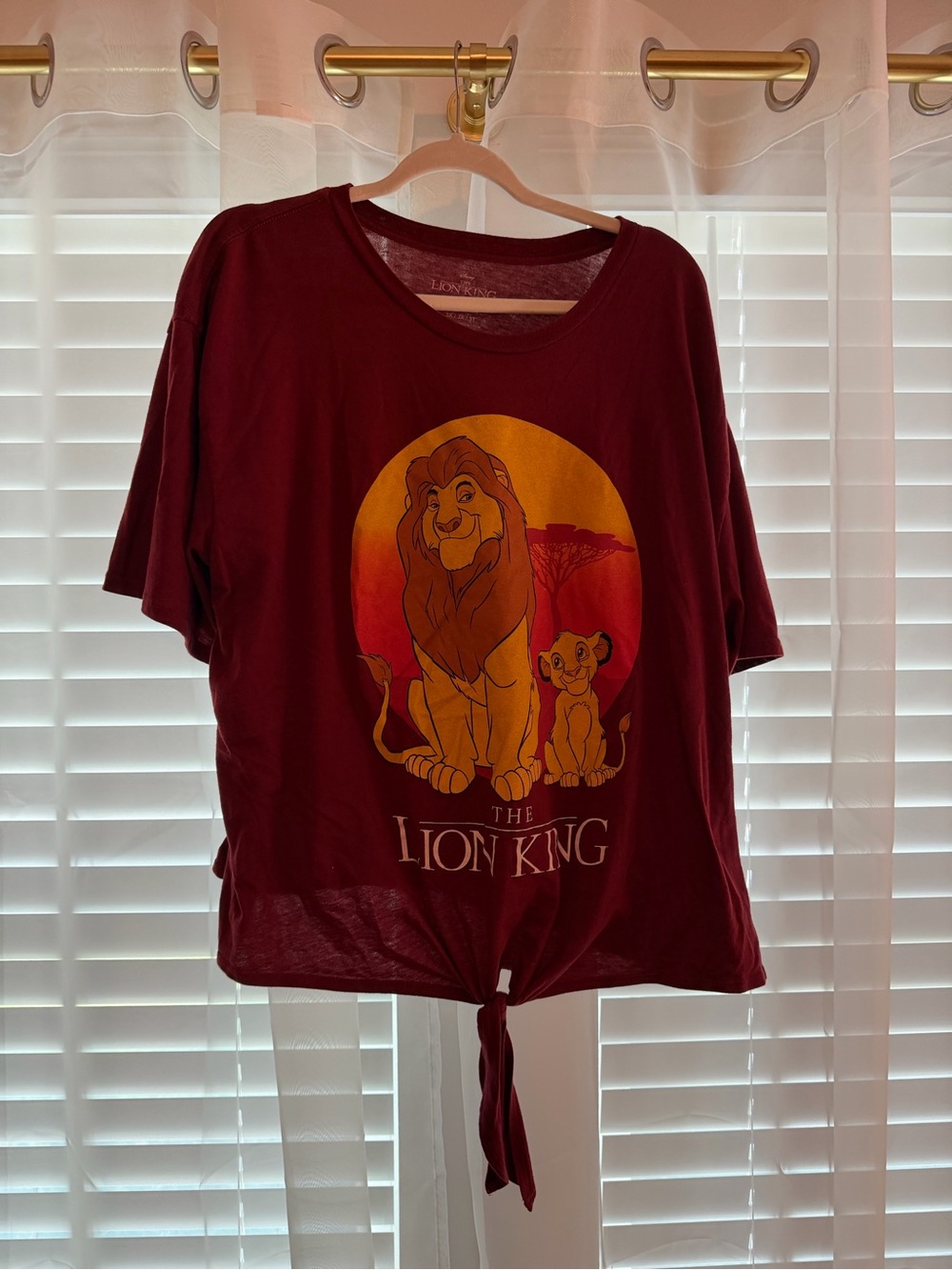 Lion King Graphic Tie-Front Tee - Burgundy